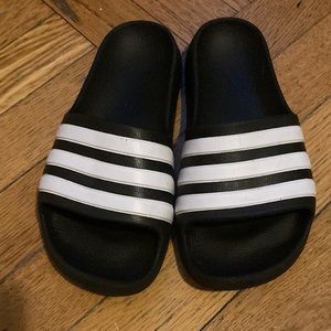 Adidas slippers black and white